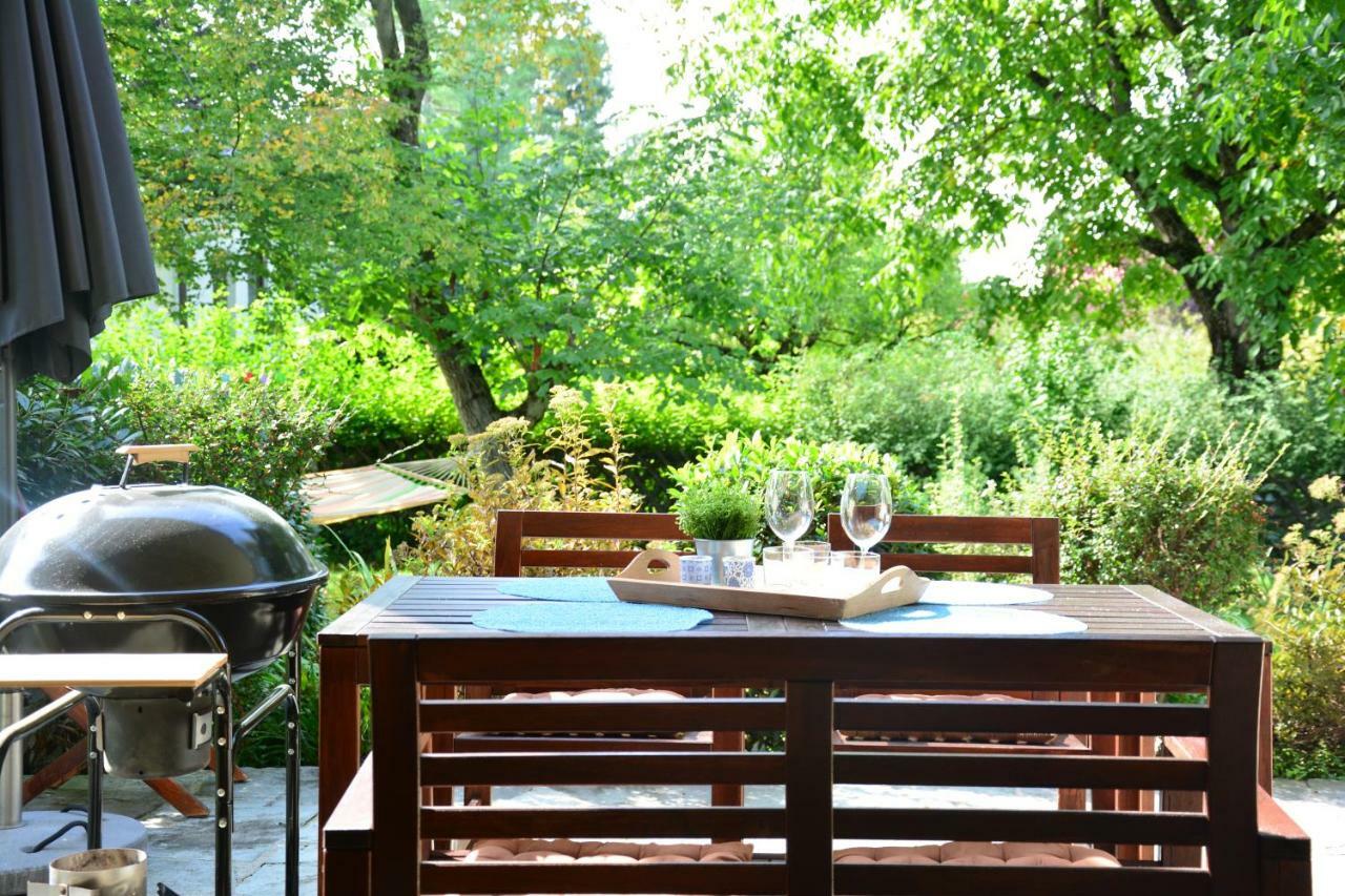 Haus Mit Garten Eugendorf Eksteriør billede