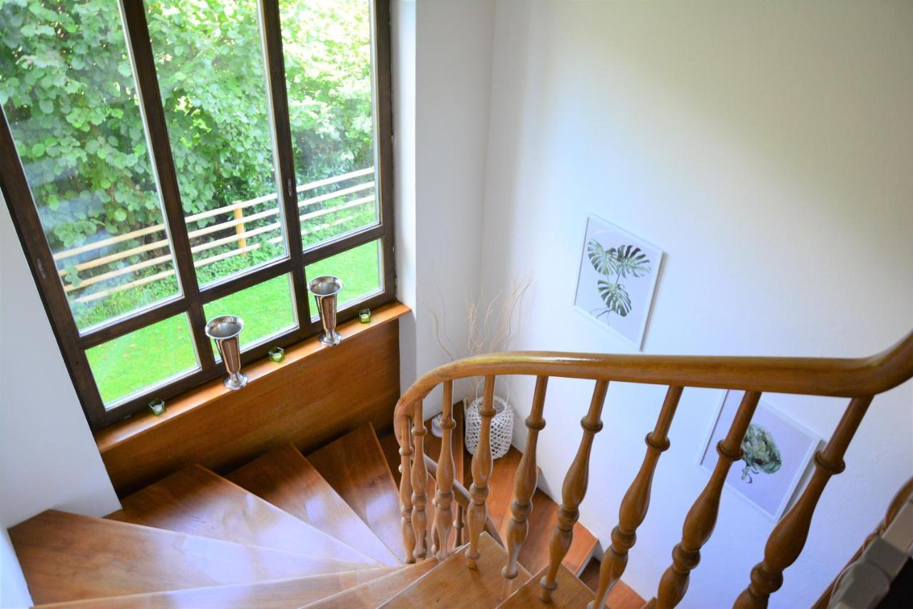Haus Mit Garten Eugendorf Eksteriør billede